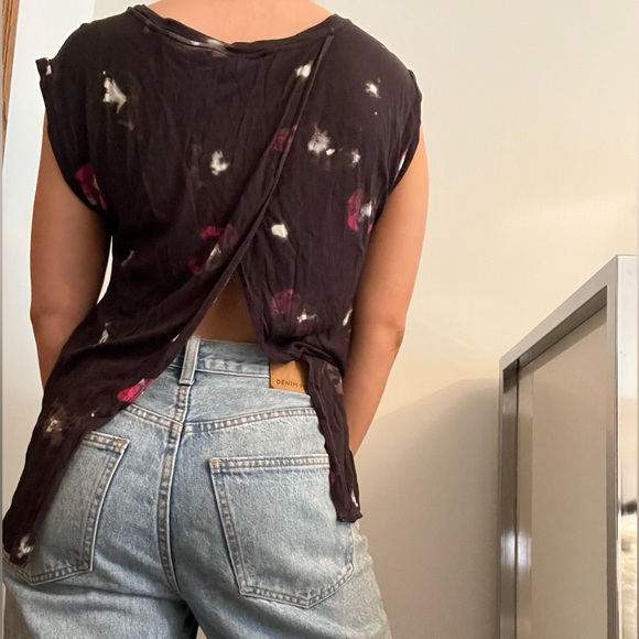 WILFRED Anvers Tshirt- Grey with Flowers - Picture 2 of 4